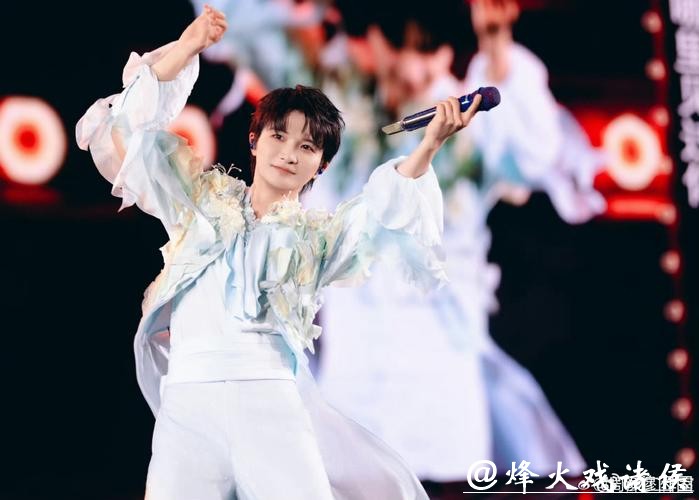 从登高赏雪到跨年演唱会 2026元旦年轻人更爱这么玩